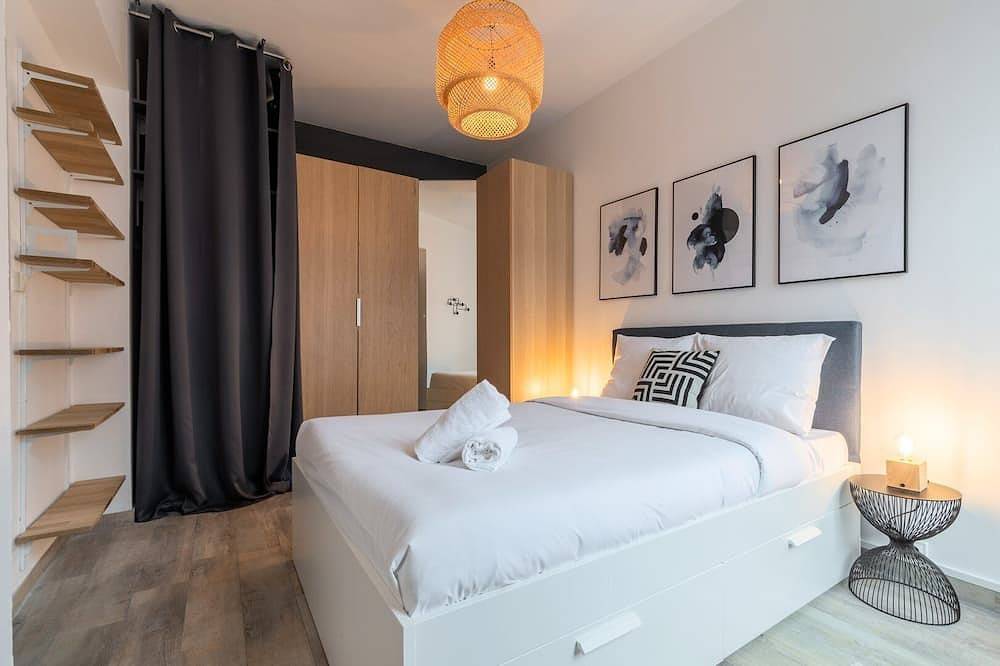 Appartement entier, La Madeleine - Deux pièces équipé in La Madeleine, Région de Lille