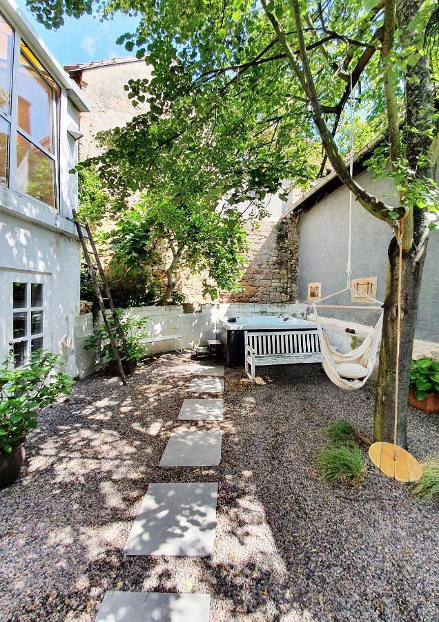 Ferienhaus für 6 Personen, mit Balkon und Whirlpool sowie Terrasse und Garten in Klingenmünster - 3