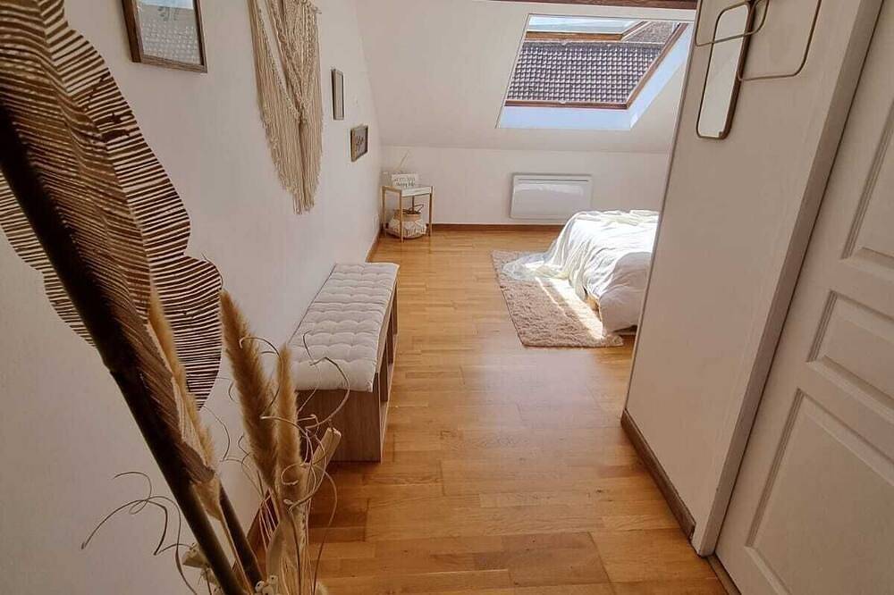 Apartamento entero, Duplex Cocooning Cœur de Ville + Parking in Neauphle-le-Château, Yvelines