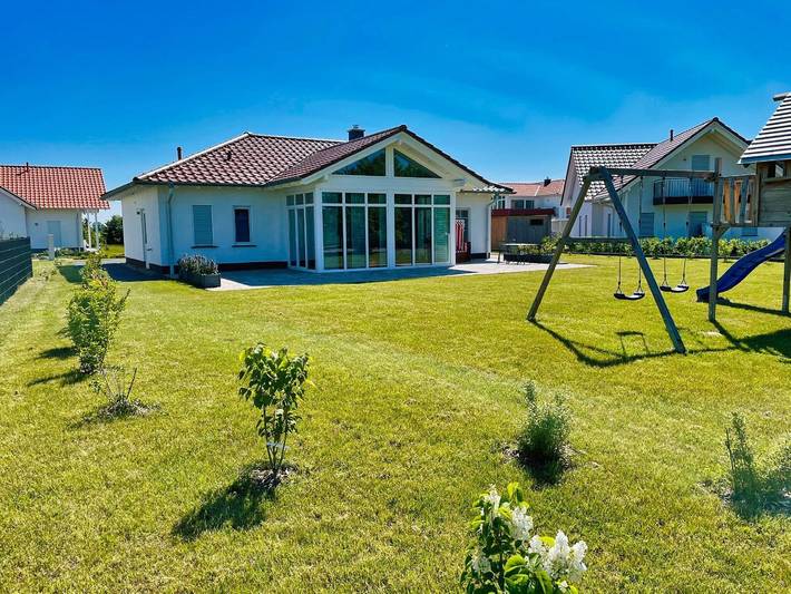 Ferienhaus für 4 Personen, mit Ausblick und Garten sowie Sauna auf Rügen - 3