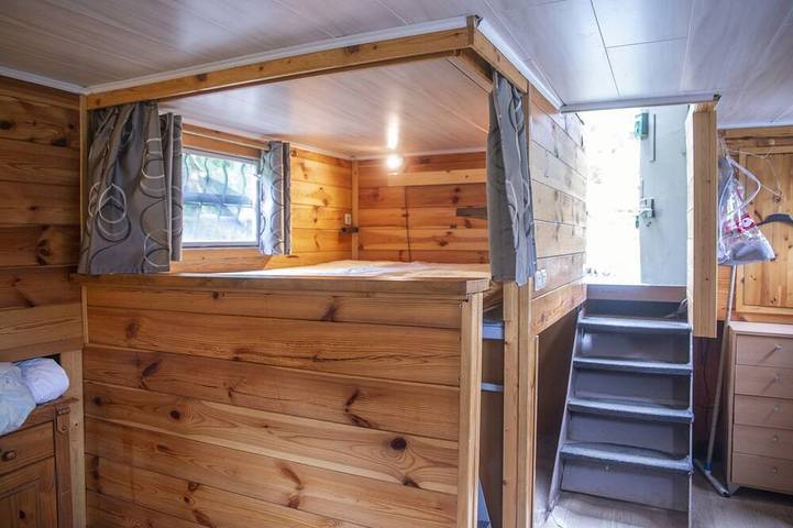 Péniche pour 2 personnes, avec jardin à Florennes - 2