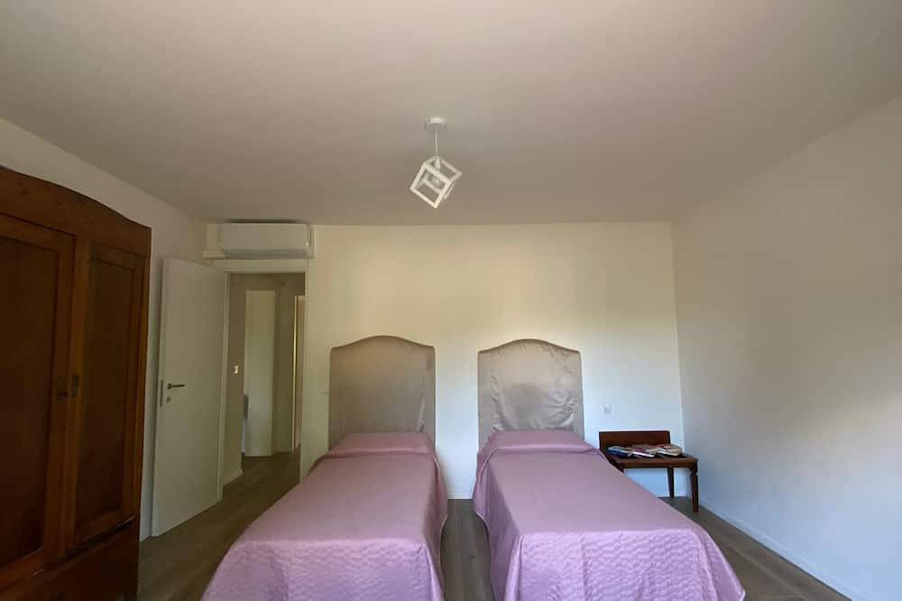 Ganze Wohnung, 3 Bedroom Apartment in Cintolese in Monsummano Terme, Pistoia Provinz