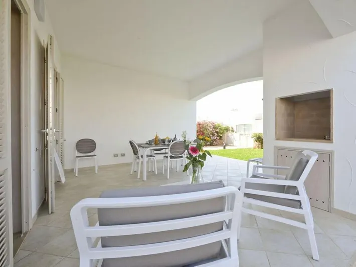 Villa pour 6 personnes, avec jardin et piscine - 1