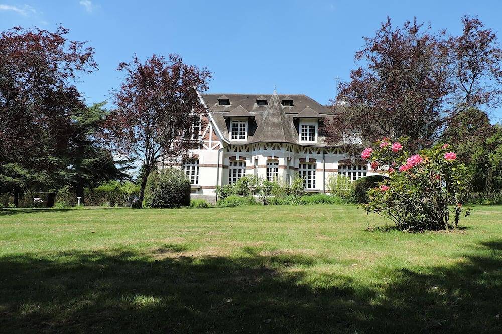 Suite nuptiale - Manoir de Camblain in Camblain-l'Abbé, Région d'Arras