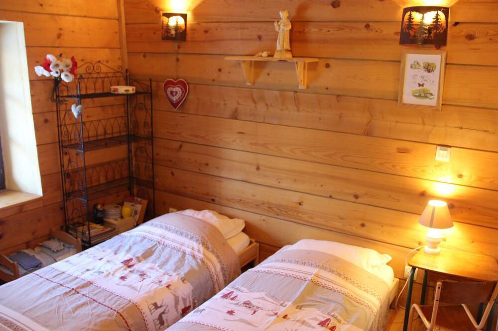 Chalet Saint Joseph au coeur du massif de la Chartreuse ! in Saint-Christophe-sur-Guiers, Isère