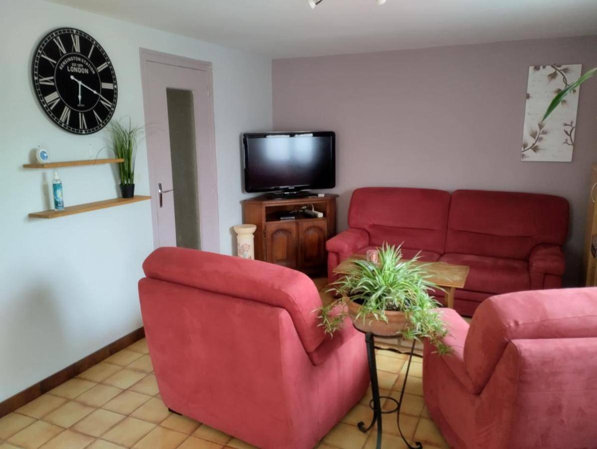 Appartement entier, Chez David et Sonia in Éguzon-Chantôme, Région de La Châtre
