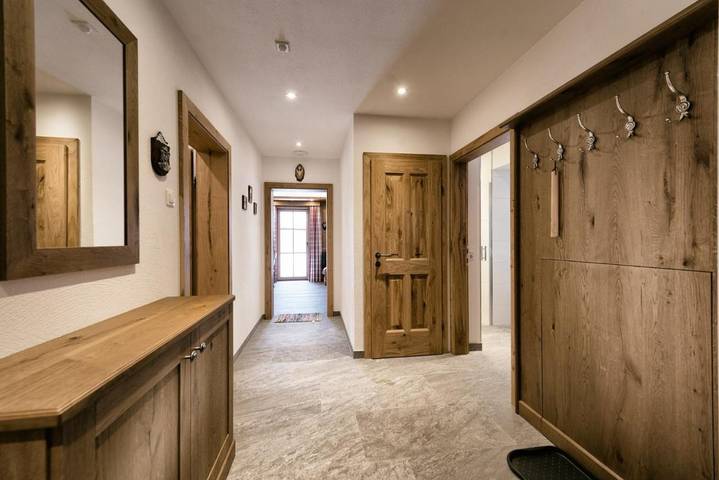 Ferienhaus für 8 Personen, mit Balkon und Terrasse sowie Kinderpool und Sauna in Altenmarkt im Pongau - 2