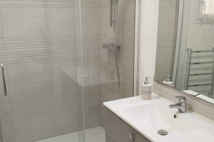 Location de vacances pour 2 personnes, avec jardin et terrasse à Eccica-Suarella - 3