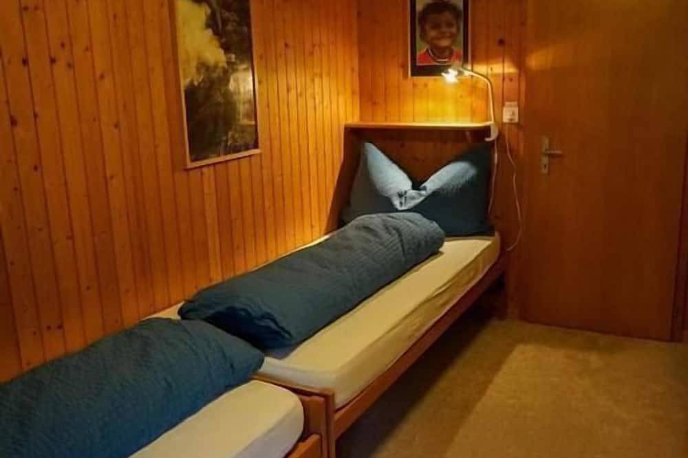 Ganze Wohnung, Ferienwohnung Innertkirchen für 1 - 4 Personen mit 2 Schlafzimmern - Ferienwohnung in Innertkirchen, Berner Oberland