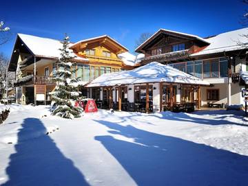 Hotel für 4 Personen in Oberammergau, Ammergauer Alpen, Bild 3