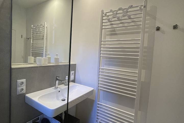 Ganze Wohnung, Exklusives Appartement in wunderschöner Umgebung in Sainte Maxime in Sainte-Maxime, Mittelmeerküste (Frankreich)