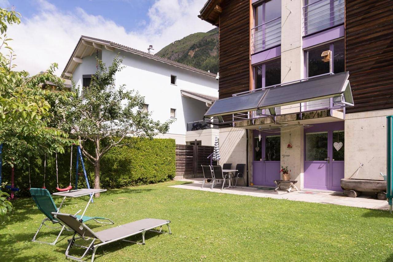 Family Room with Private Bathroom in Airolo, Lepontinische Alpen
