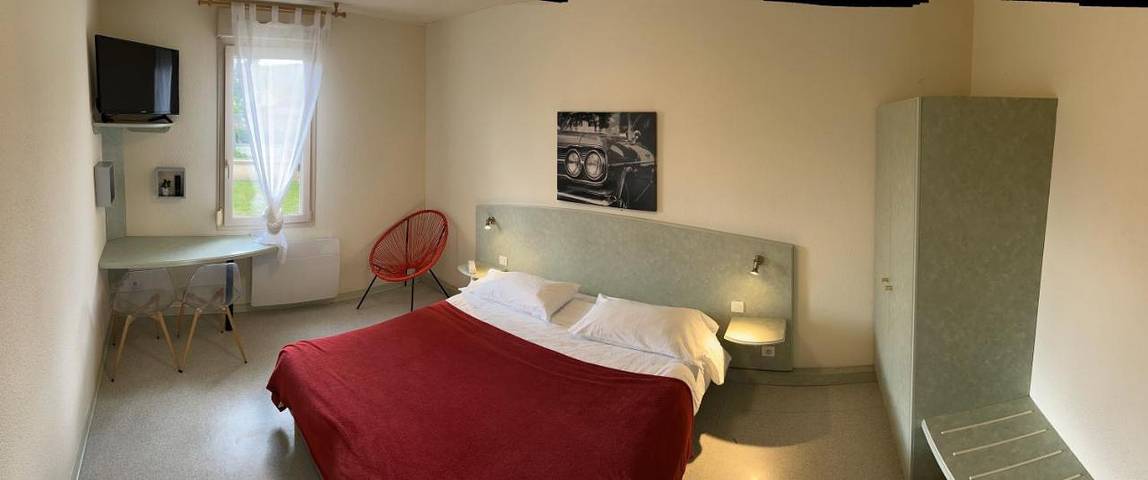 Hôtel pour 2 personnes, avec jardin et vue à Langeac - 2