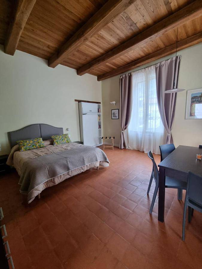 Celeste Costiera in Maiori, Costiera amalfitana