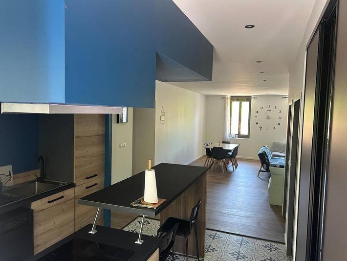Gîte pour 8 personnes, avec terrasse à Montaigut-sur-Save