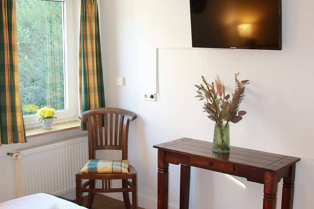 Ferienhaus für 12 Personen mit Sauna, Garagen, Garten, Hunde willkommen in Silbach, Winterberg