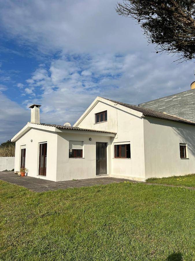 Location de vacances pour 6 personnes, avec jardin, animaux acceptés à Apúlia - 2