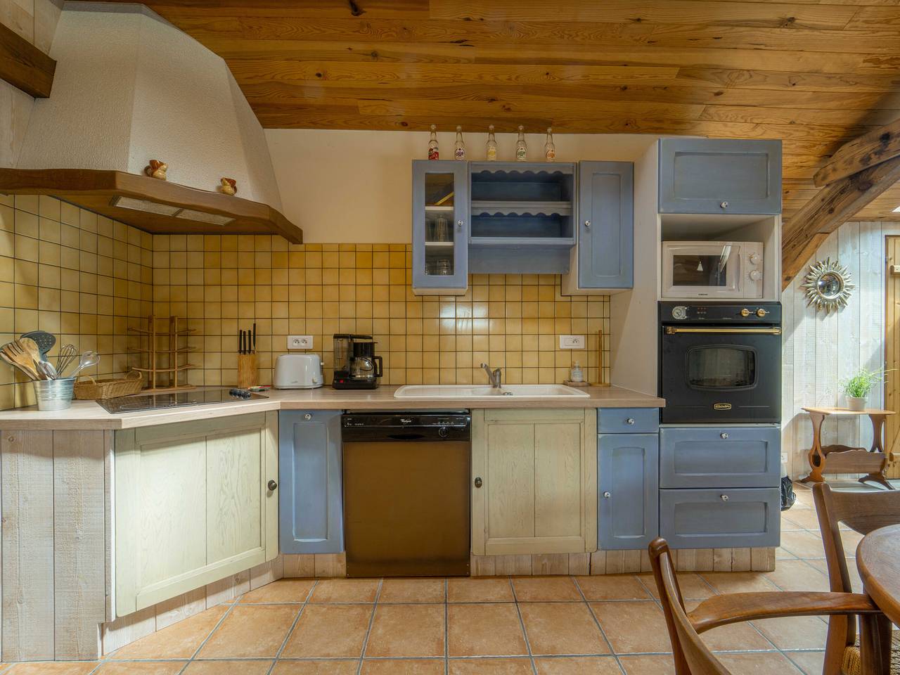 Apartamento entero, Amplio loft en el centro del pueblo - 4 pers. in Lit-et-Mixe, Côte d’Argent