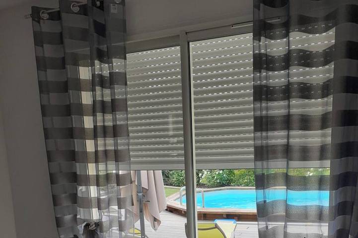 Location de vacances pour 6 personnes, avec jardin, animaux acceptés à Colonzelle