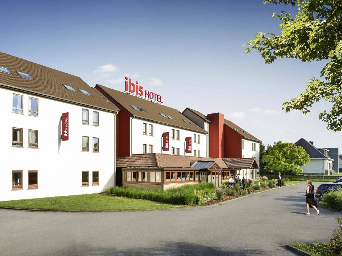 Ibis Charleroi Airport Brussels South in Fleurus, Hainaut
