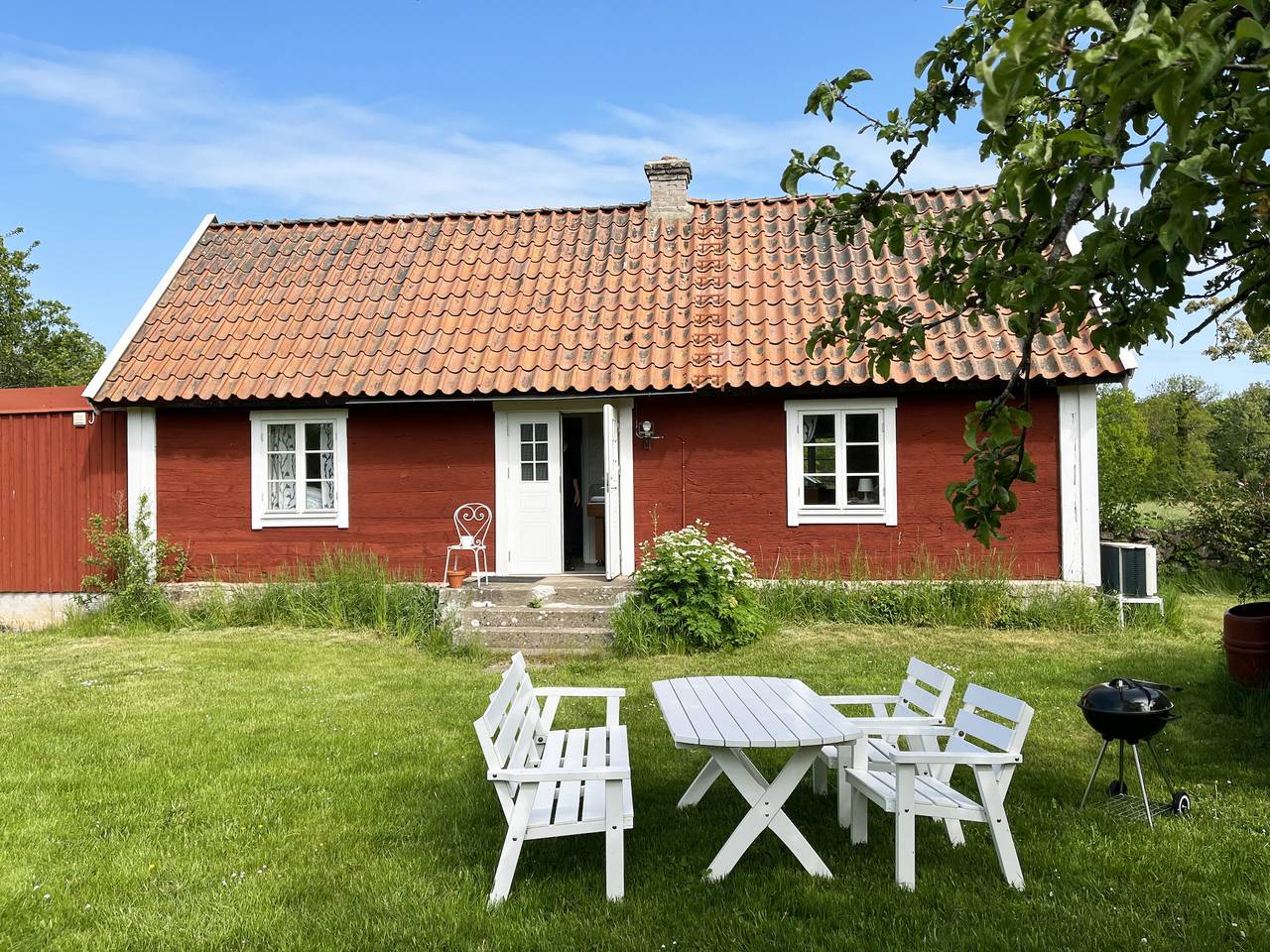Hus för 4 Personer, med trädgård