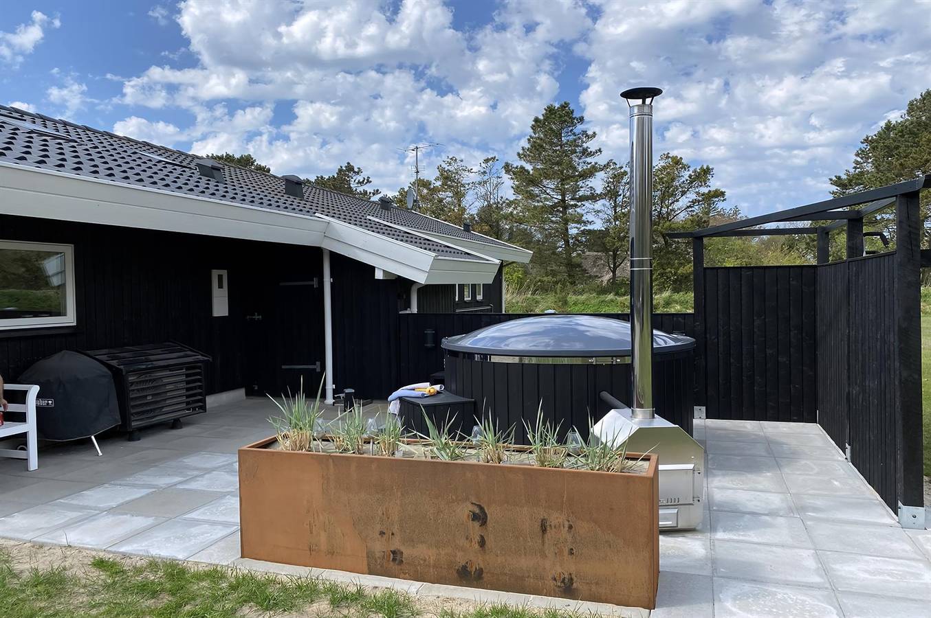 Amazing home in Ringkøbing w/ 3 Bedrooms, Sauna and Wifi in Lodbjerg Hede, Ringkøbing