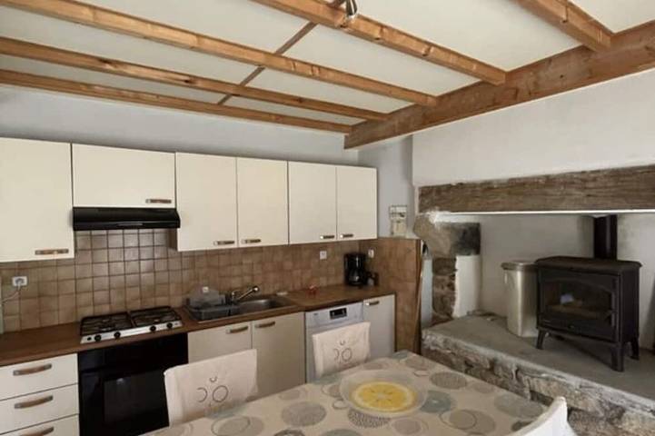 Maison de vacances pour 3 personnes, avec terrasse et jardin, animaux acceptés - 1