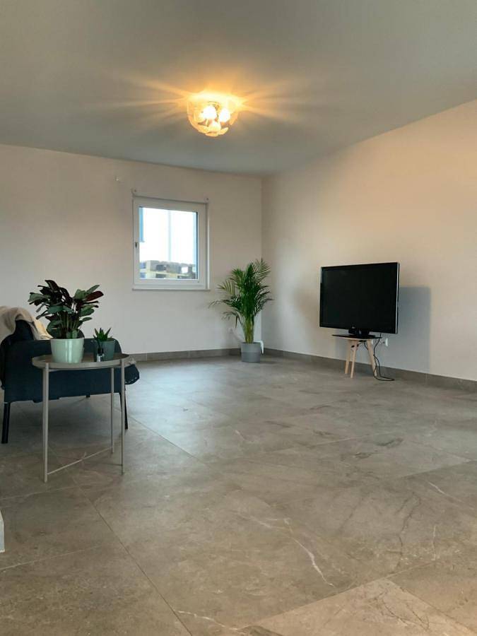 Chambre d’hôte pour 2 personnes, avec vue et jardin, animaux acceptés dans Sarre - 4