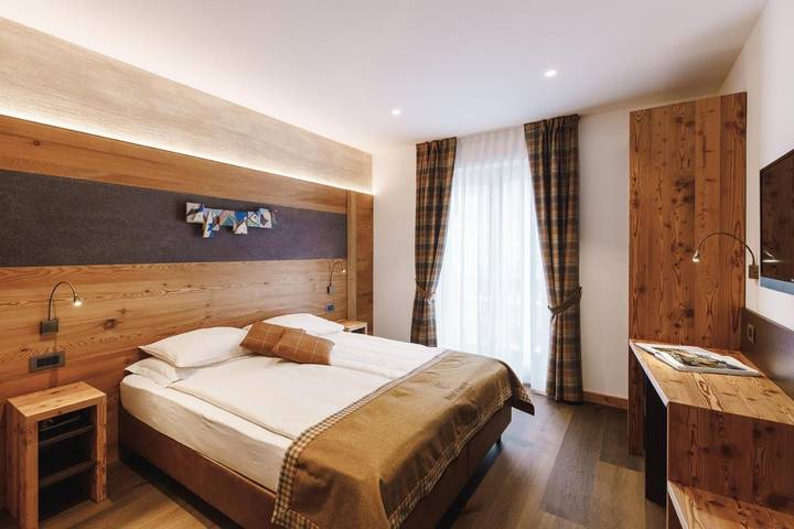 Hôtel pour 5 personnes, avec terrasse et sauna à San Martino di Castrozza - 2