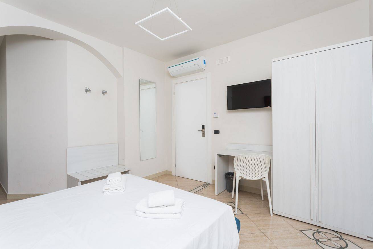Appartamento intero, Triple G Rooftop 101 By Dimorra in Napoli, Napoli e dintorni