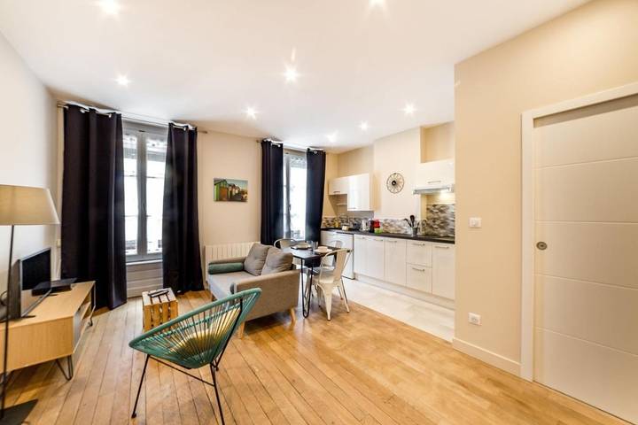 Gîte pour 2 personnes dans Cinema Ugc Astoria Lyon