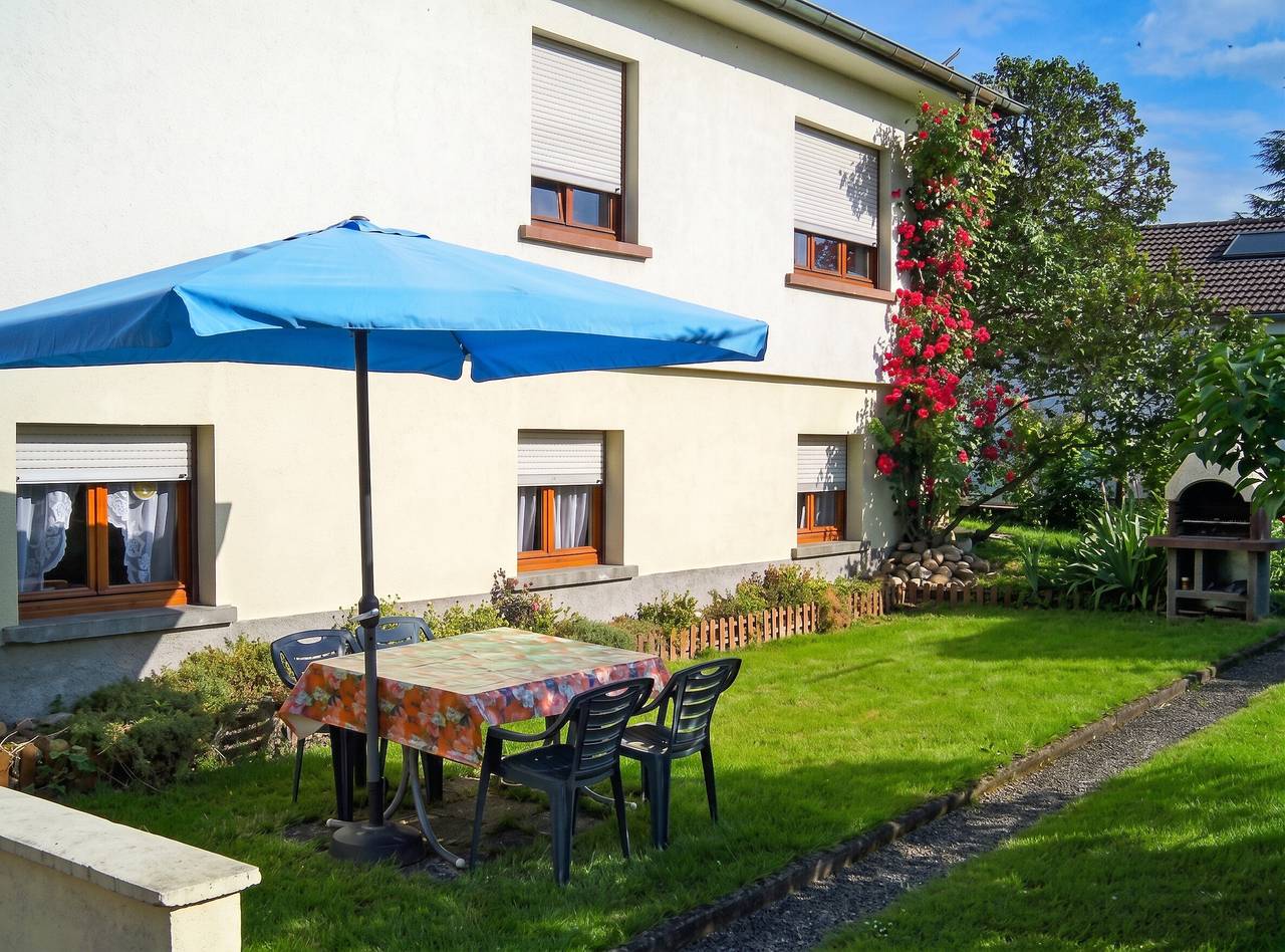 Appartement entier, Appartement charmant à Jebsheim avec terrasse et jardin in Jebsheim, Région de Colmar