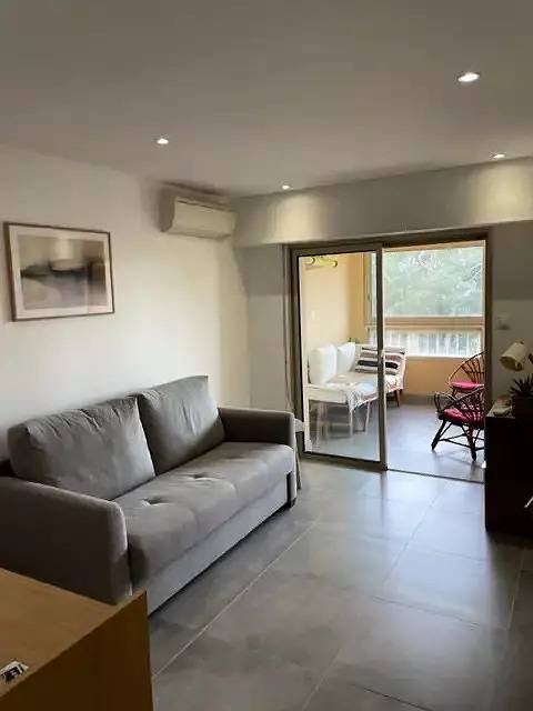 Ganze Wohnung, T3 mit kleinem Meerblick im Bereich der Cudolière in La Coudoulière, Six-Fours les Plages