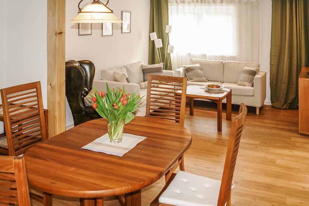 Entire apartment, Cozy apartment in Ribnitz-Damgarten in Ribnitz-Damgarten, Western Pomerania
