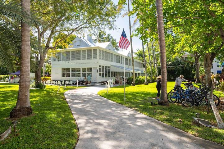 Ferienwohnung für 2 Personen, mit Balkon und Garten sowie Whirlpool in Key West