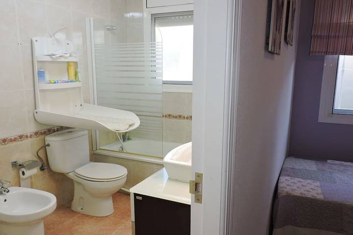 Chalet pour 10 personnes, avec terrasse et jardin, animaux acceptés à L'Ametlla de Mar - 4