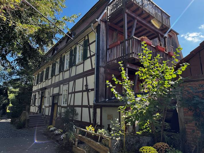 Ferienwohnung für 8 Personen, mit Balkon und Garten in Fritzlar