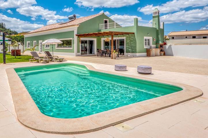 Villa pour 8 personnes, avec jardin et terrasse