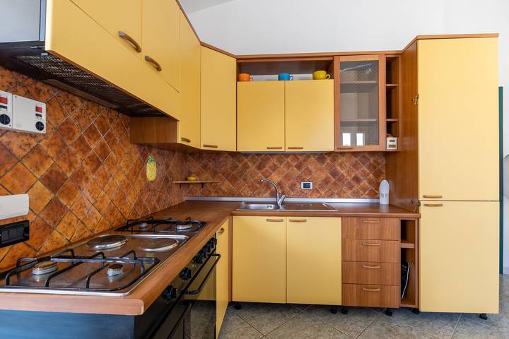 Apartamento entero, Apartamento 'Vista Mare' con vistas al mar, Wi-Fi y aire acondicionado in Casuzze, Santa Croce Camerina