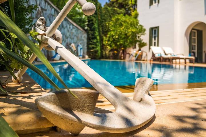 Villa for 10 people, with Terrace and Garden in Spetses