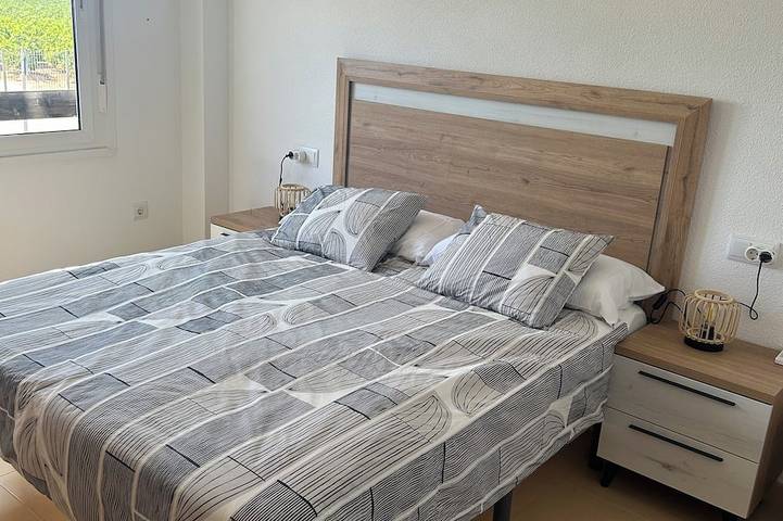 Gîte pour 5 personnes, avec Terrasse et Piscine dans Roldán - 2