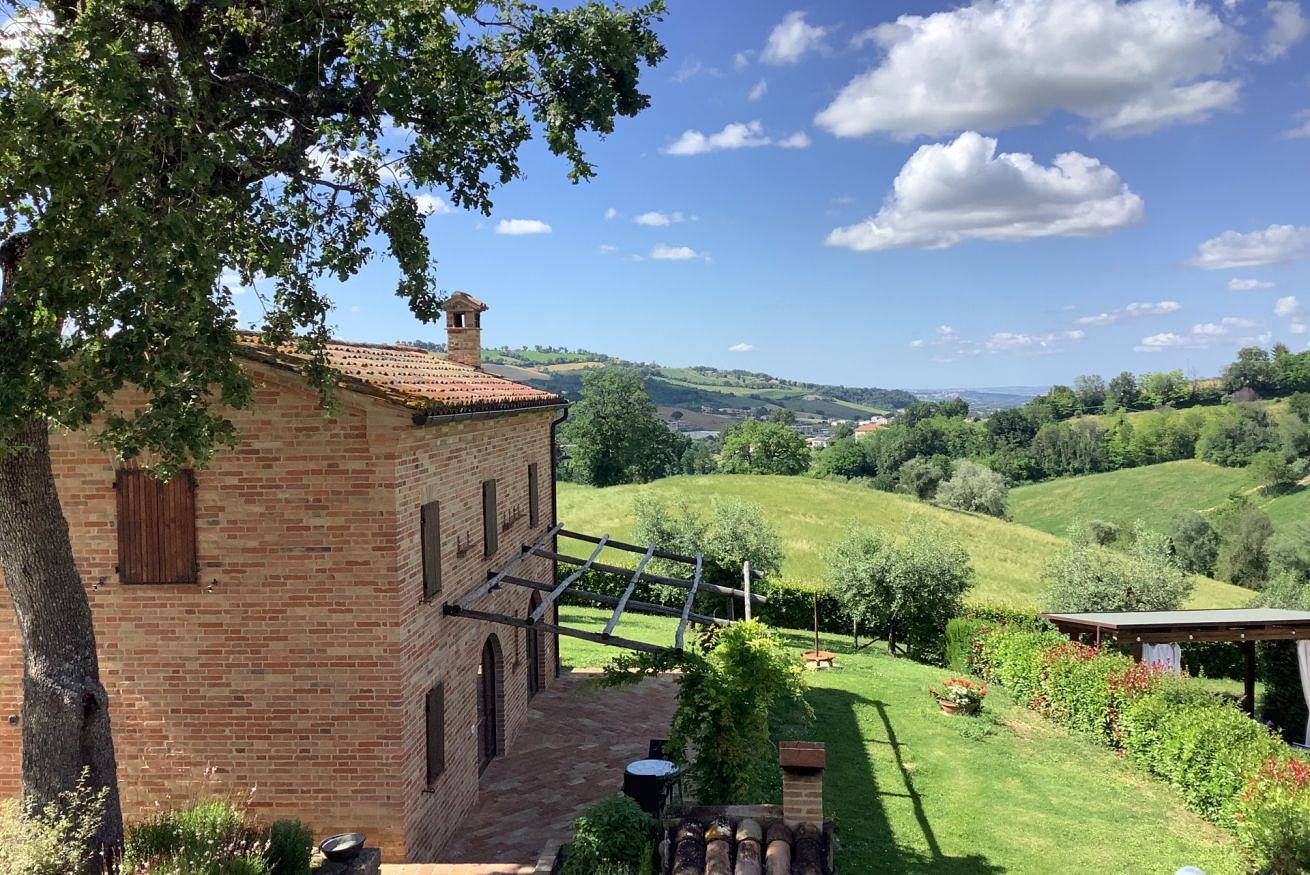 Villa Serena in Sant'Angelo in Pontano, Macerata Provinz