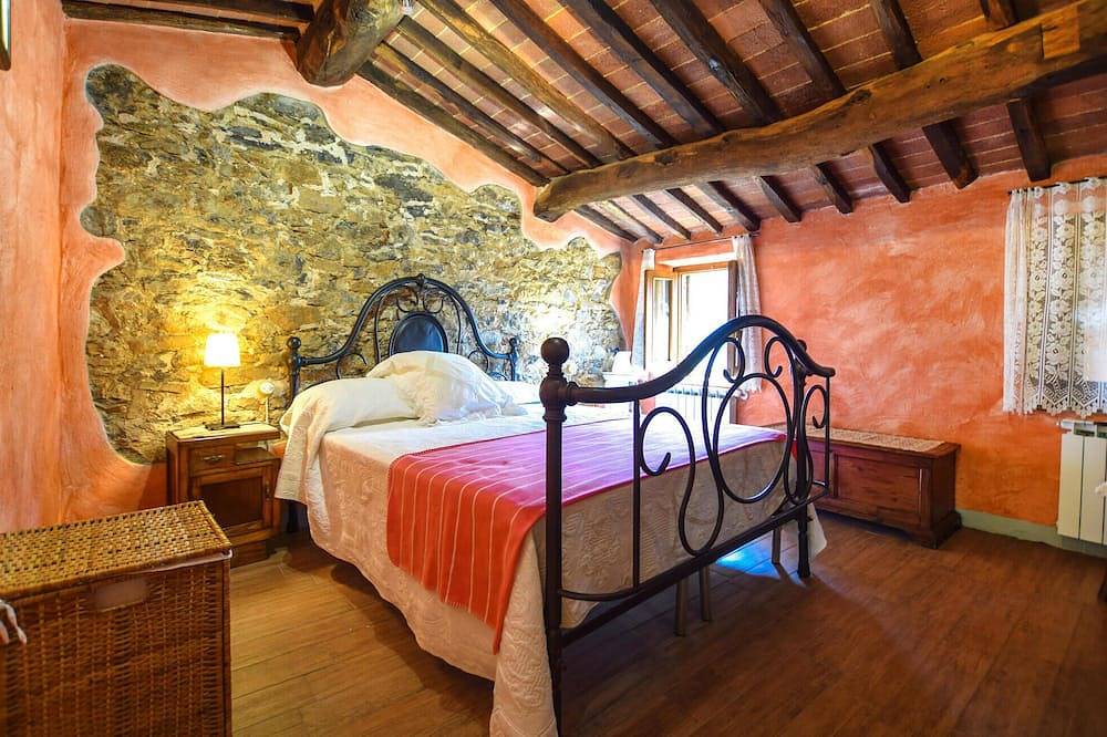Bellissima casa con 3 camere da letto a. in Camaiore (Toscana), Riviera Toscana