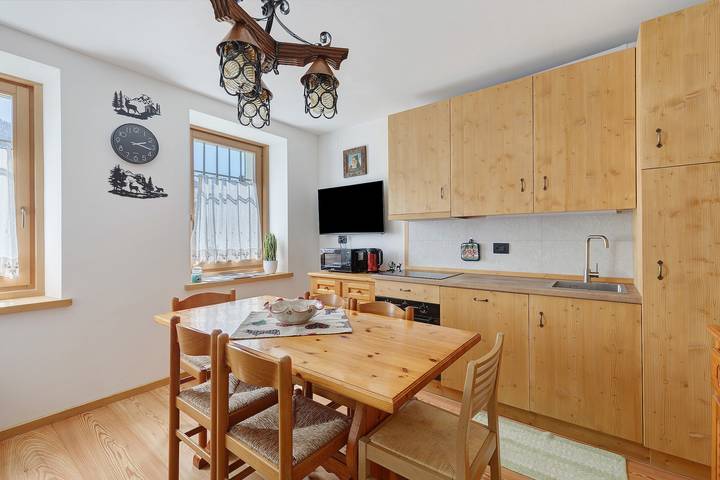 Ganze Wohnung, Ferienwohnung 'San Lorenzo 1 A Vinigo' mit Bergblick, Garten und Wlan in Vodo di Cadore, Östliche Dolomiten