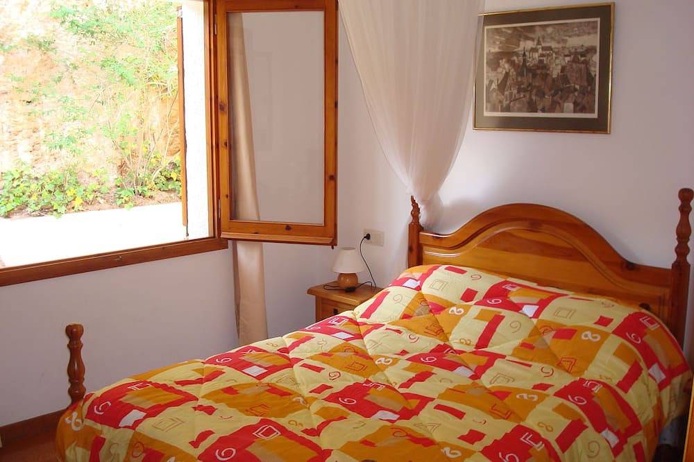 Schöne Einzelvilla in Sandstrandnähe, sowie von Shops und Restaurants in Begur, Costa Brava