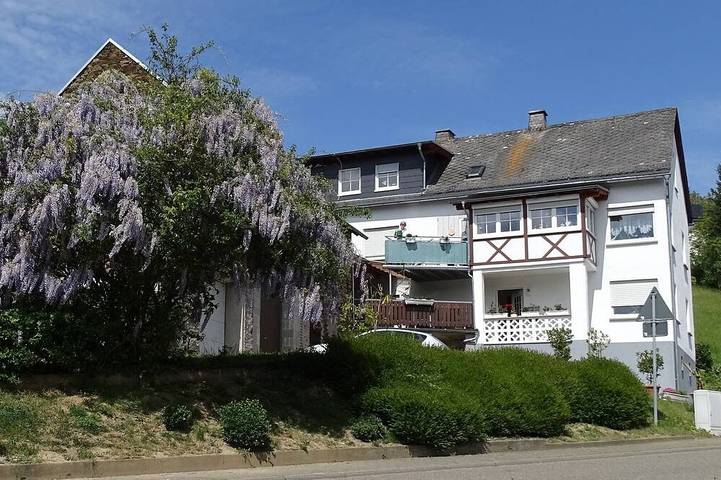 Ferienwohnung für 5 Personen, mit Terrasse und Garten