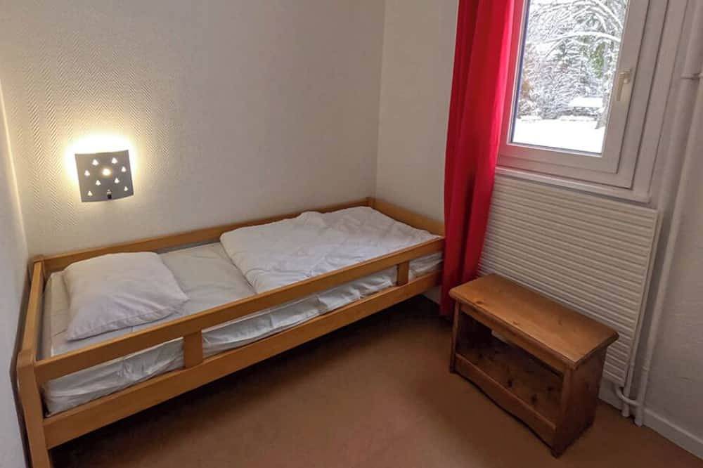 Geheel appartement, Les Monts Jura 3P7S - One Bedroom Apartment, Sleeps 7 in Lélex, Parc naturel régional du Haut-Jura