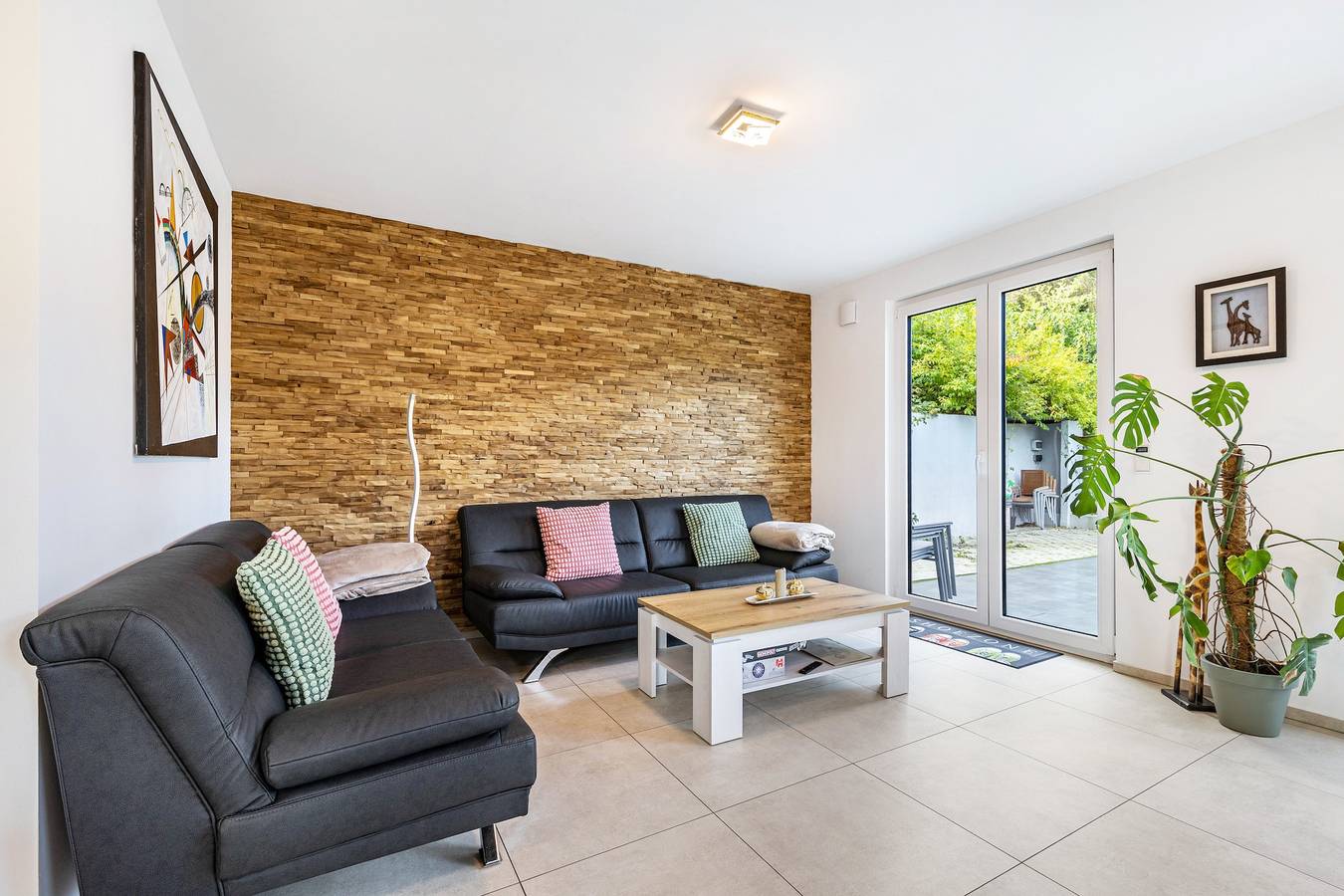 Ferienhaus 'Haus Mit 4 Schlafzimmern' mit gemeinsamer Terrasse, gemeinsamem Garten und Wi-Fi in Solingen, Bergisches Land