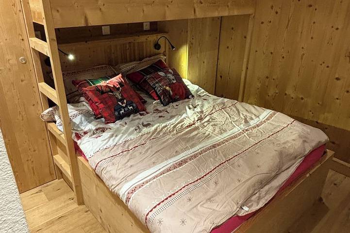 Gîte pour 7 personnes, avec balcon dans Office De Tourisme De Montgenevre - 2