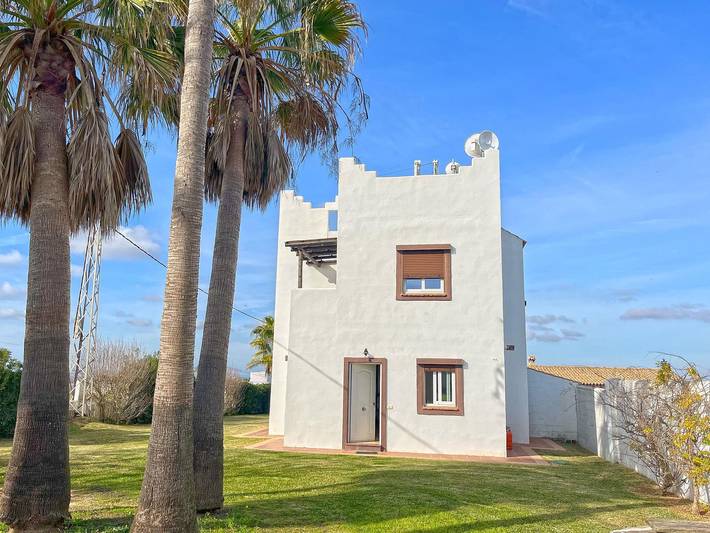 Villa mit Pool und zwei Schlafzimmern. In der Nähe von Conil. in Conil de la Frontera, Costa de la Luz